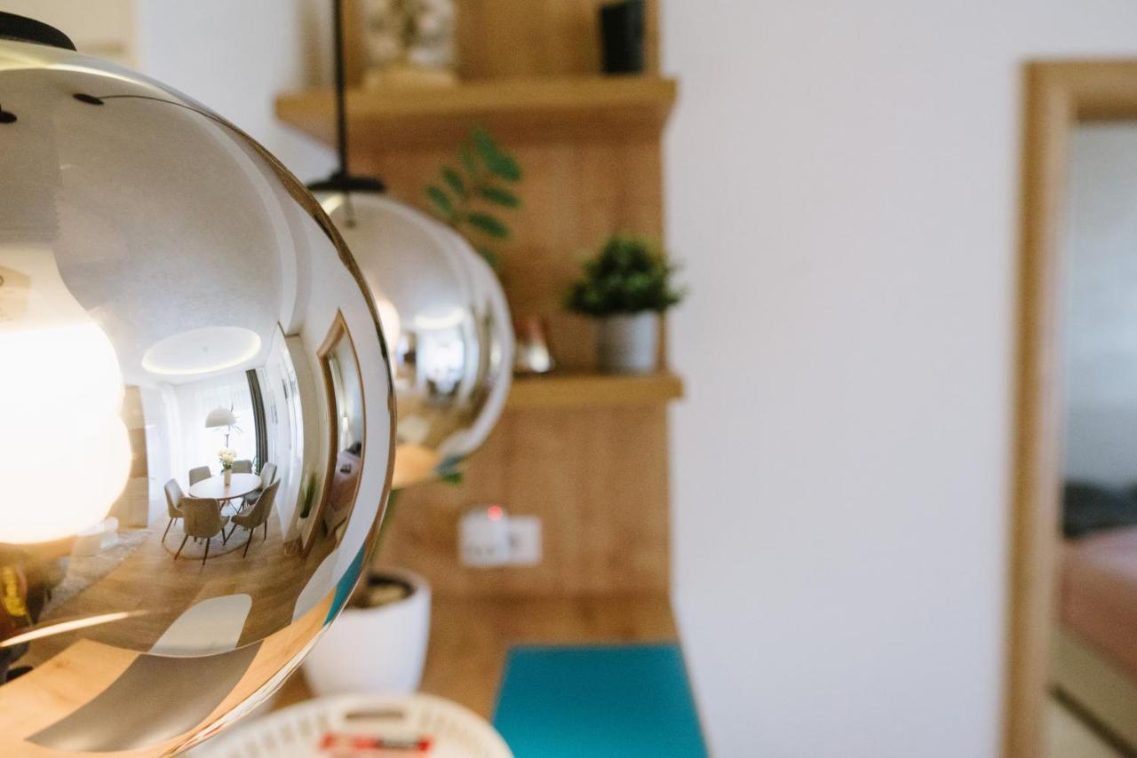 Lusso Apartman Суботица Экстерьер фото